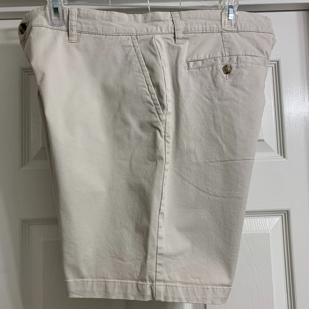 Red Head Brand Mens Khaki Shorts Size 42